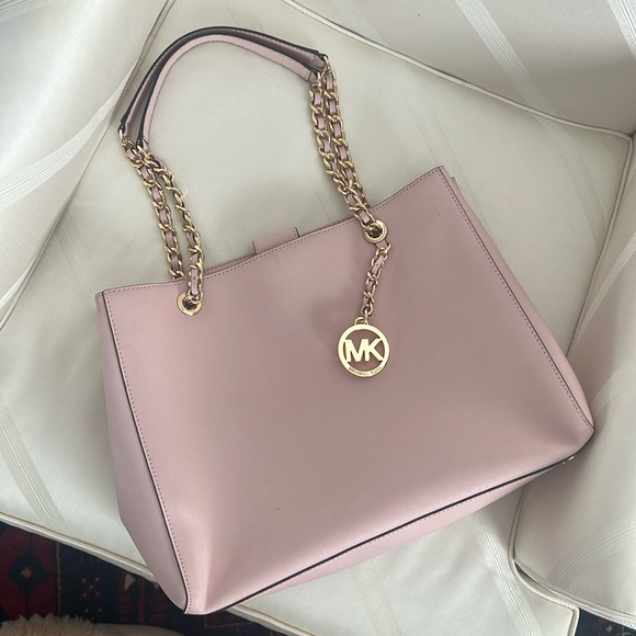 NWOT Michael Michael Kors Blush Pink Shoulder Bag - Picture 1 of 5